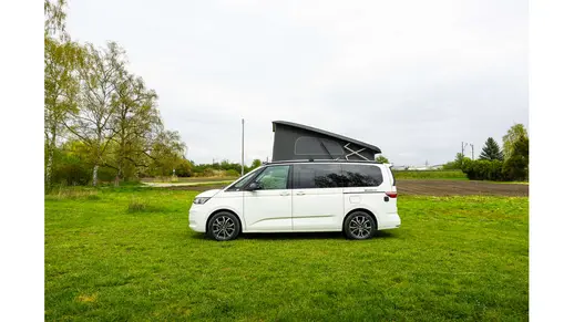 Volkswagen T7 California Classic +
